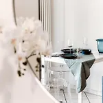 Apartmán Tiny Blue - By Myhomeincomo Como