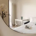 Apartamento Tiny Blue - By Myhomeincomo Como