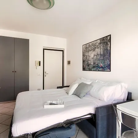 Tiny Blue - By Myhomeincomo * Комо