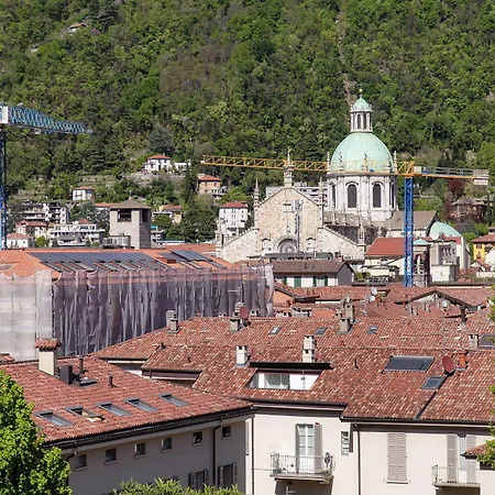 Апартаменты Tiny Blue - By Myhomeincomo Комо