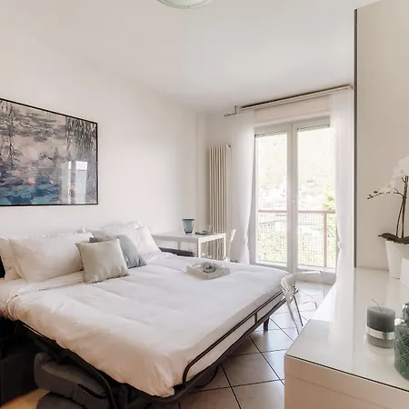 Tiny Blue - By Myhomeincomo Апартаменты