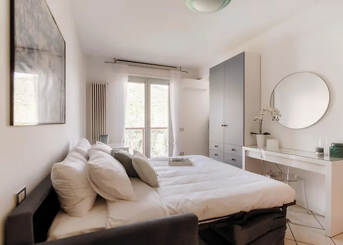 Tiny Blue - By Myhomeincomo Apartamento Como